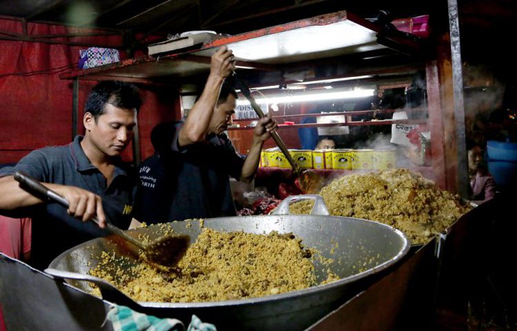 Tempat makan murah di Jakarta - Nasi Goreng Kambing Kebon Sirih