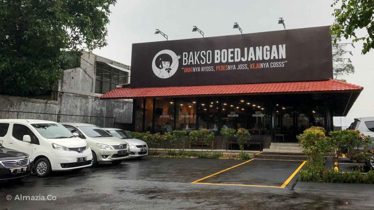 Tempat makan murah di Jakarta - bakso boedjangan