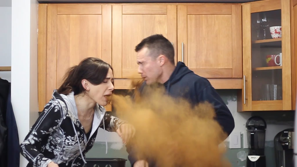 Berbagai Challenge Berbahaya Dan Mematikan Yang Viral Dan Menghebohkan Dunia Blog Unik