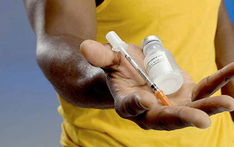 Berbagai-Hal-Yang-Dapat-Mengganggu-Kesuburan-Kaum-Pria-Suplemen-testosteron-dan-steroid