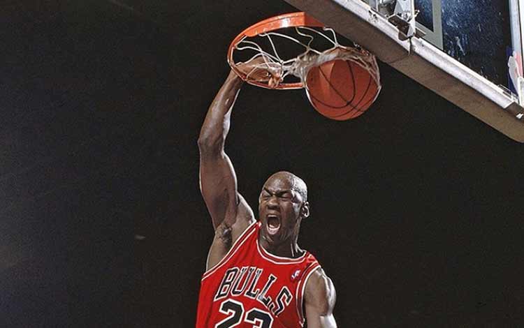 Kisah Hidup Inspiratif Michael Jordan Hingga Menjadi Legenda Basket NBA