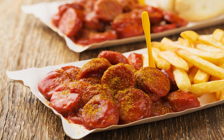 Daftar Street Food Terenak dan Terpopuler Dari Seluruh Dunia - Currywurst, Jerman