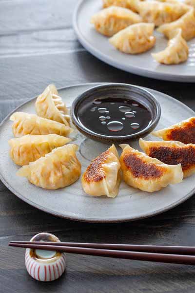 Makanan-Khas-Jepang-Yang-Sesuai-Dengan-Lidah-orang-indonesia-Gyoza