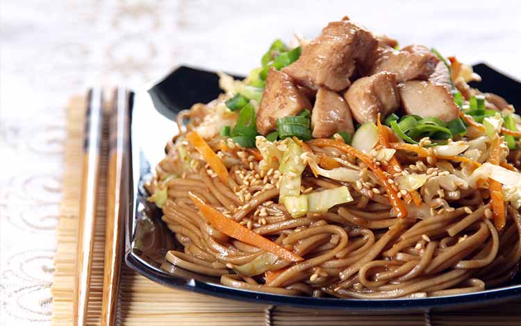 Makanan-Khas-Jepang-Yang-Sesuai-Dengan-Lidah-orang-indonesia-Yakisoba