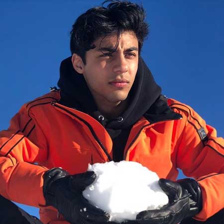 Aryan Khan - anak Shahrukh Khan