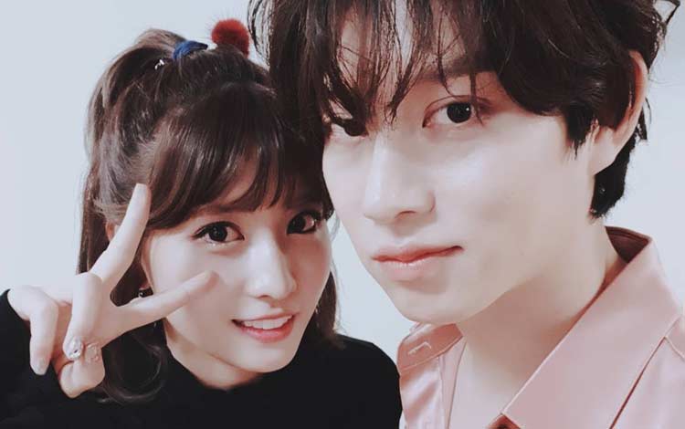 Heechul Super Junior dan Momo Twice Resmi Berpacaran
