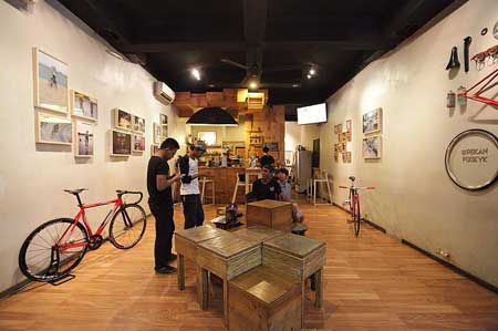 Rekomendasi Kedai Kopi Terbaik Di Jogja - Awor Gallery & Coffee