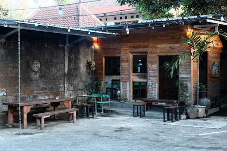 Rekomendasi Kedai Kopi Terbaik Di Jogja - DiFour Coffee House