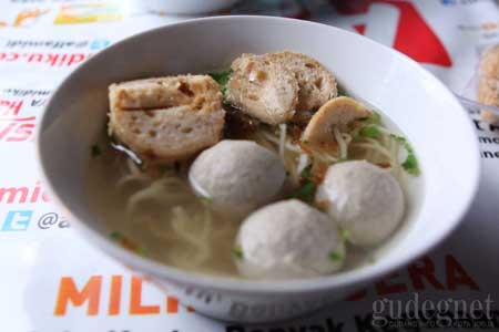 Tempat Wisata Kuliner Di Jogja - Menu Bakso Bethesda 74