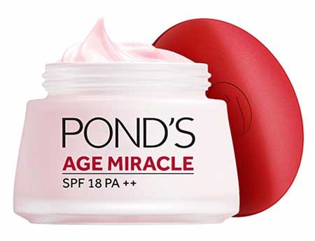 Produk Kosmetik Pond's Lengkap Dengan Harga - Pond's Age Miracle SPF 18 PA++