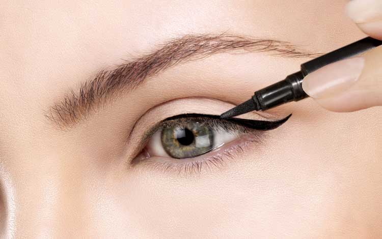 Eyeliner Waterproof Terbaik