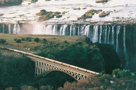 Lintasan Kereta Api Dengan Pemandangan Paling Indah Di Dunia - Rovos Rail’s Namibia Safari