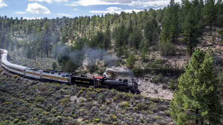 Lintasan Kereta Api Dengan Pemandangan Paling Indah Di Dunia - The Grand Canyon Railway