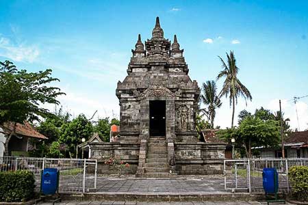 Candi Yang Ada Di Indonesia - Candi Pawon