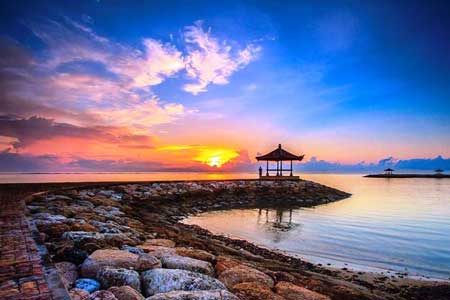 Tempat Melihat Sunrise Terbaik Di Indonesia - Pantai Sanur, Bali