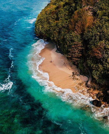 15 Pantai Terbaik dan Terindah di Bali - Pantai Green Bowl