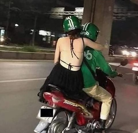 Kelakuan Kocak Penumpang Ojek Online