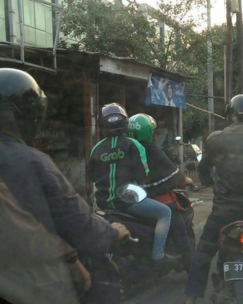 Kelakuan Kocak Penumpang Ojek Online