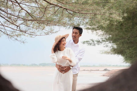 Ide Foto Prewedding Outdoor Romantis