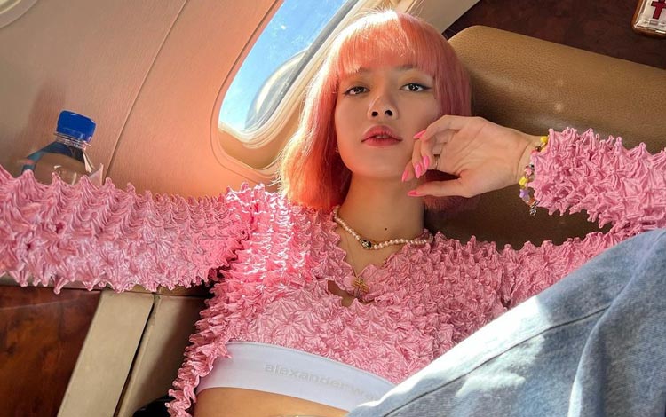 Lisa BLACKPINK