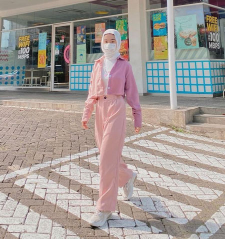 Inspirasi OOTD Hijab Kekinian Buat Ngabuburit