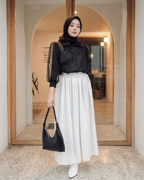 Inspirasi OOTD Baju Lengan Balon Hijab